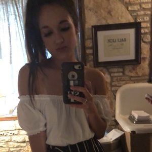 Meet your Posher, Sierra